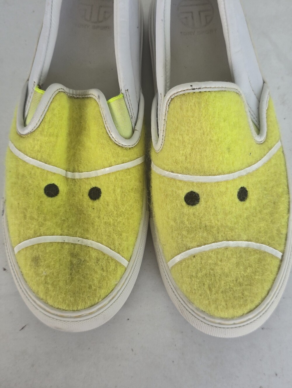 Tory Sport Yellow Tennis Ball Slip On Sneakers Loafers White Leather Sz 6.5M - Picture 3 of 15